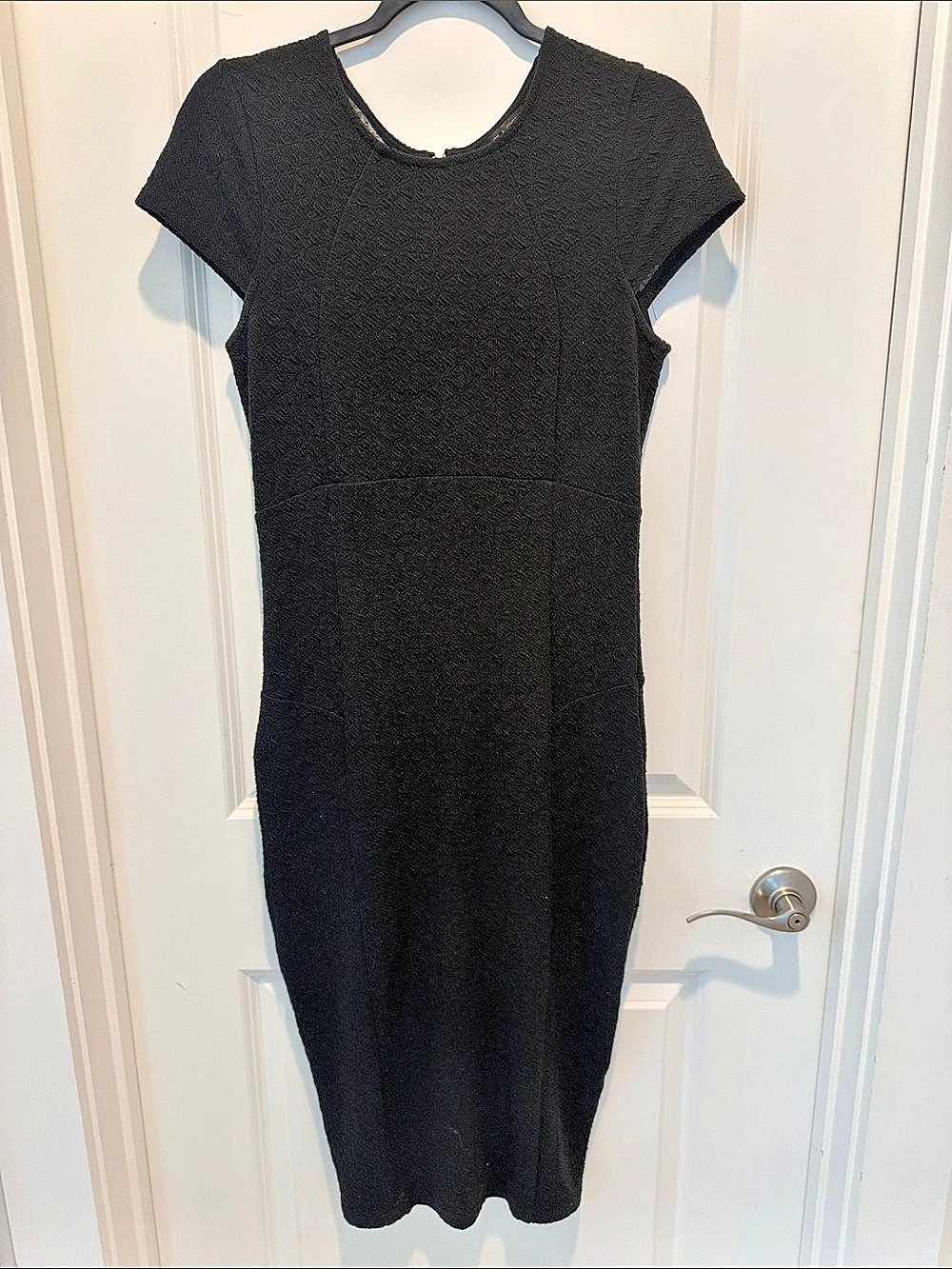 Felicity & Coco Black Midi Dress Size Medium